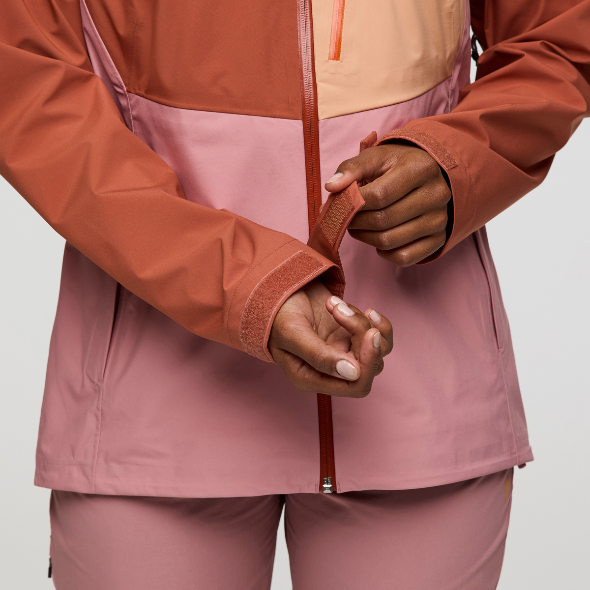 Impermeo 3L Hooded Shell Jacket - Women's — image 16