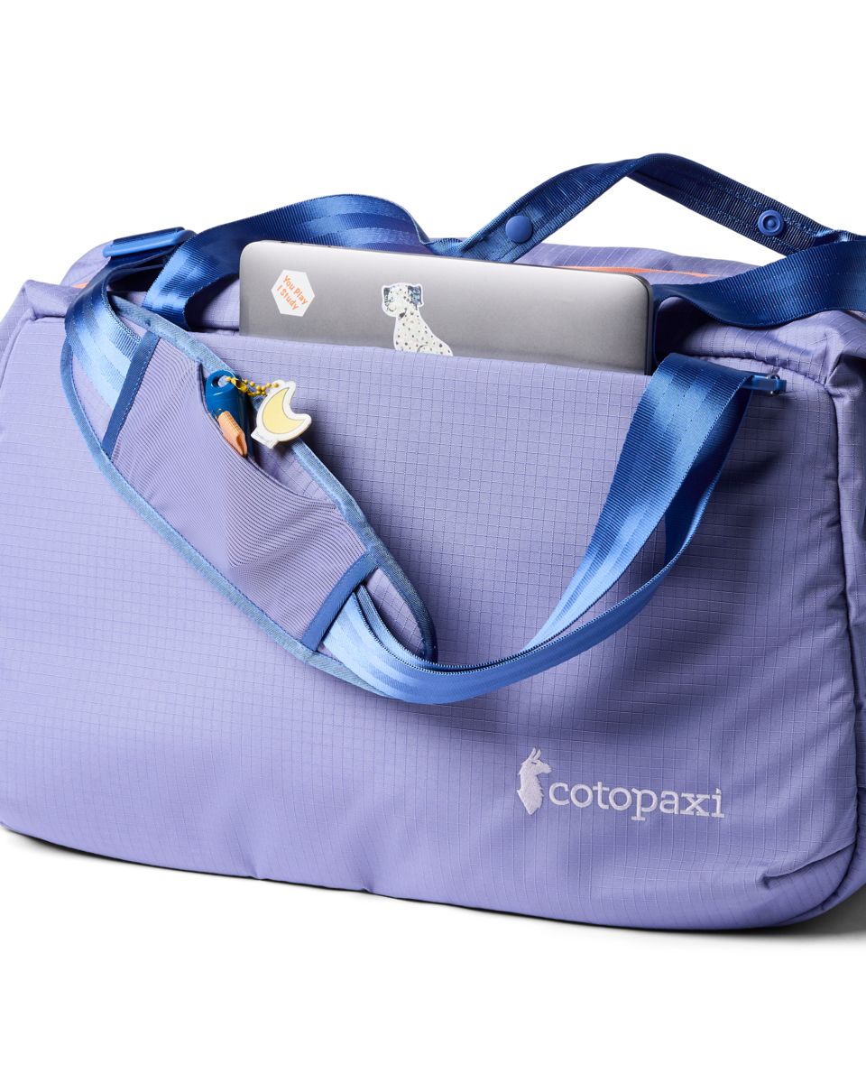 Viaje 35L Travel Duffel — image 3