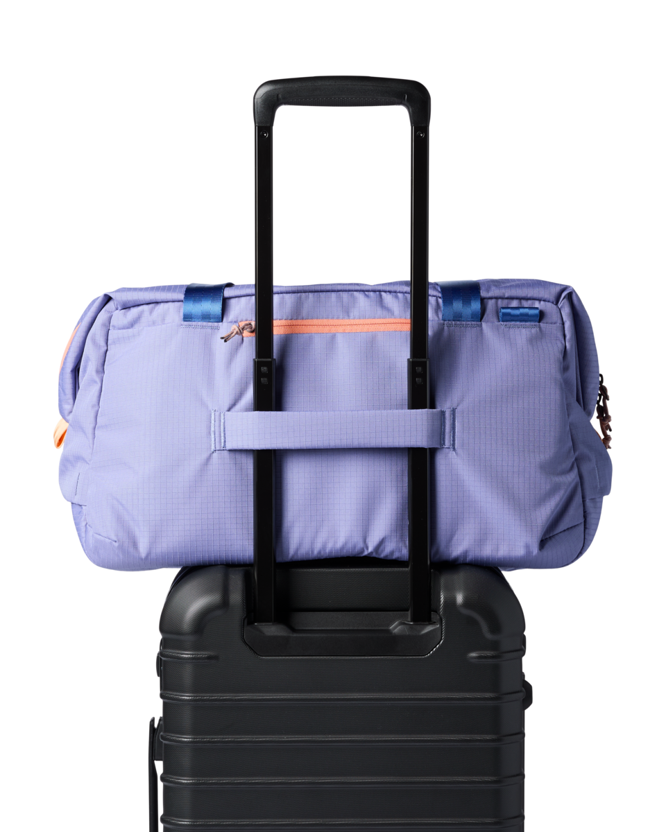 Viaje 35L Travel Duffel — image 5