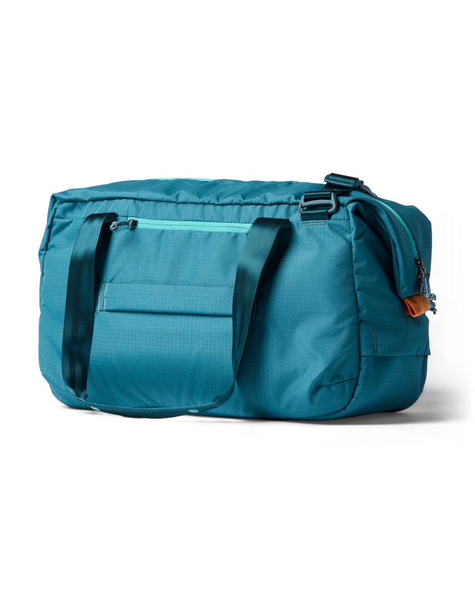 Viaje 35L Travel Duffel — image 7