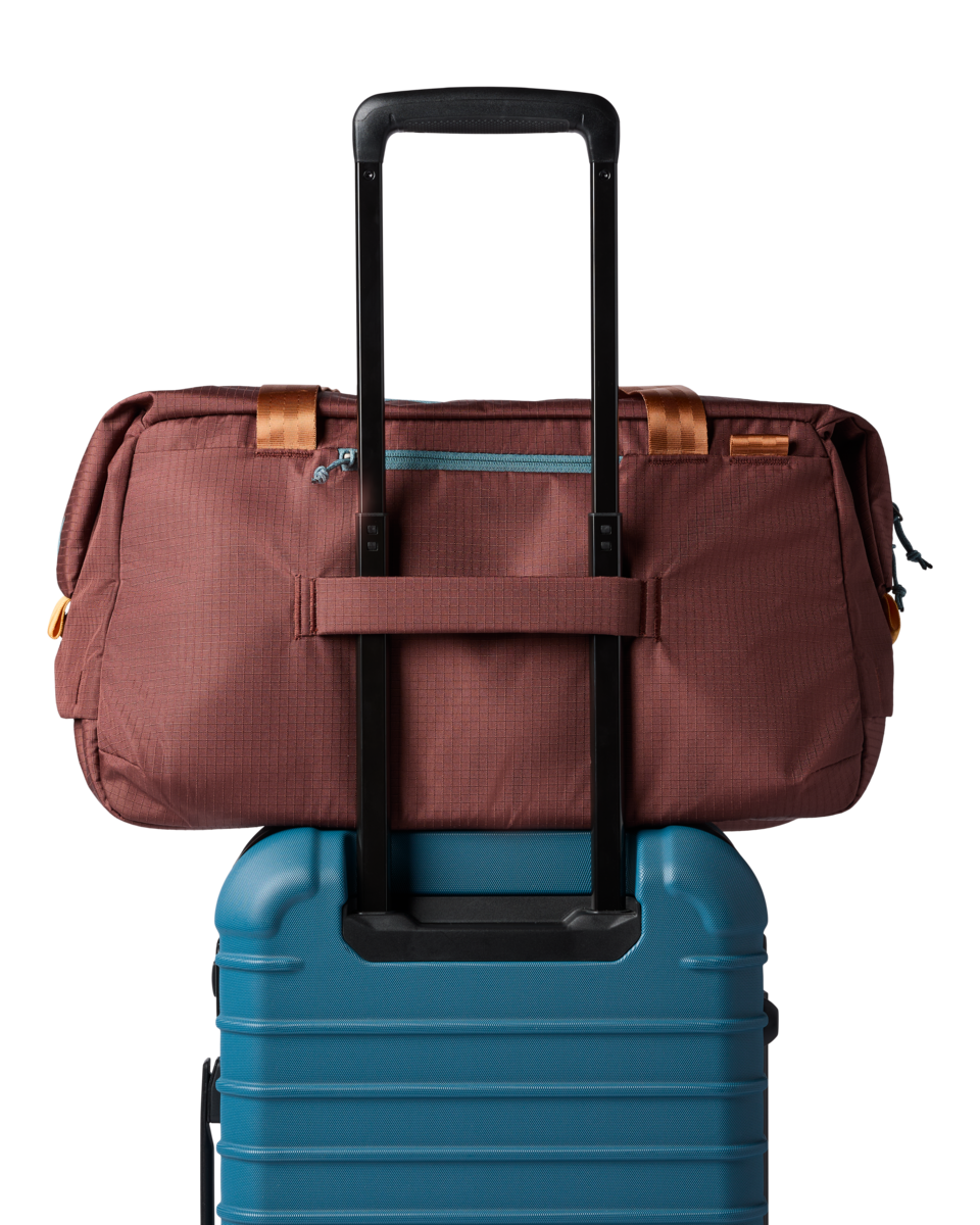 Viaje 35L Travel Duffel — image 20