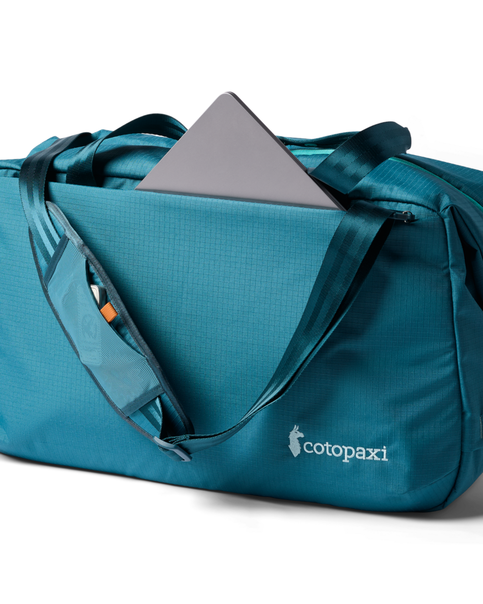 Viaje 45L Travel Duffel — image 3