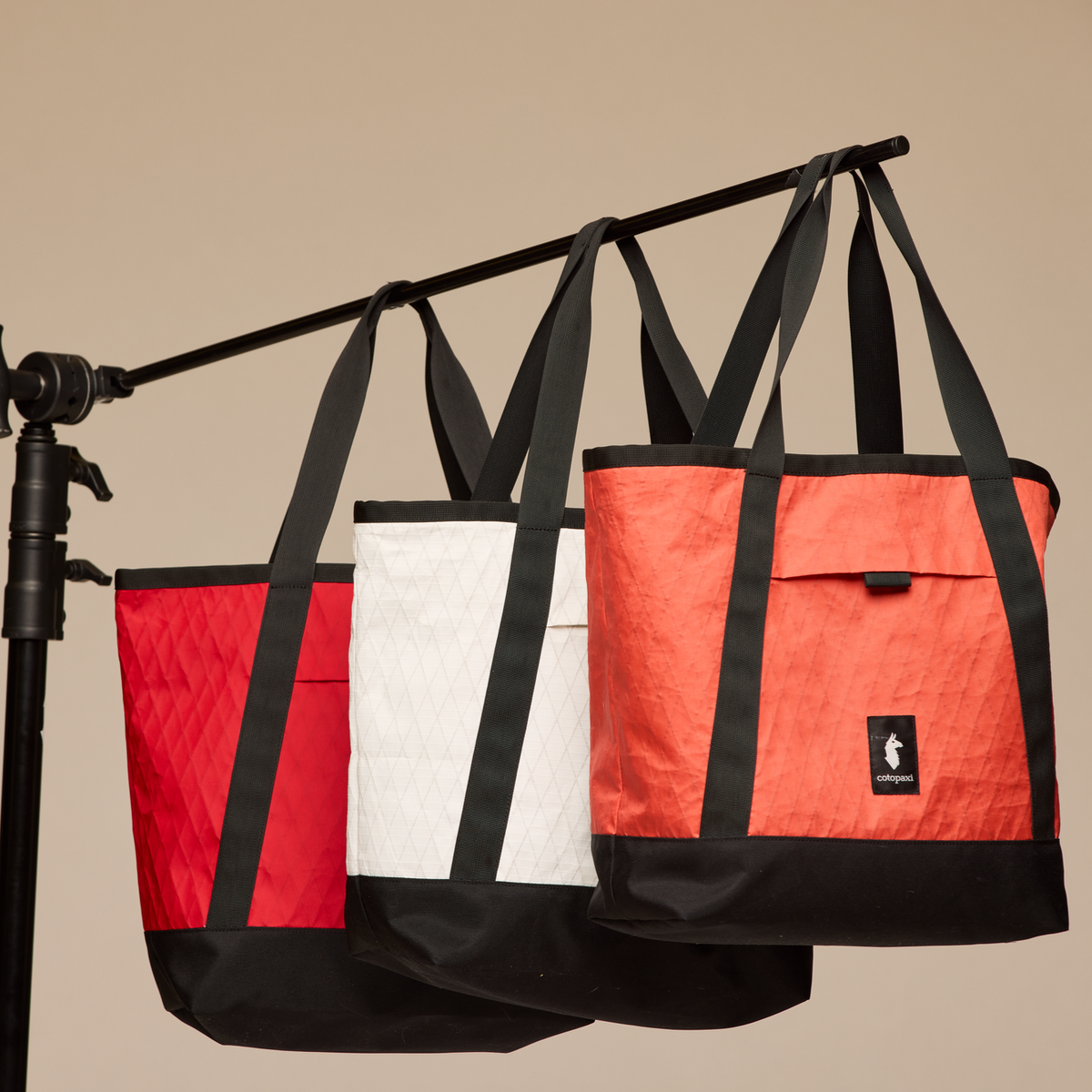 Contiguo 22L Tote — image 23