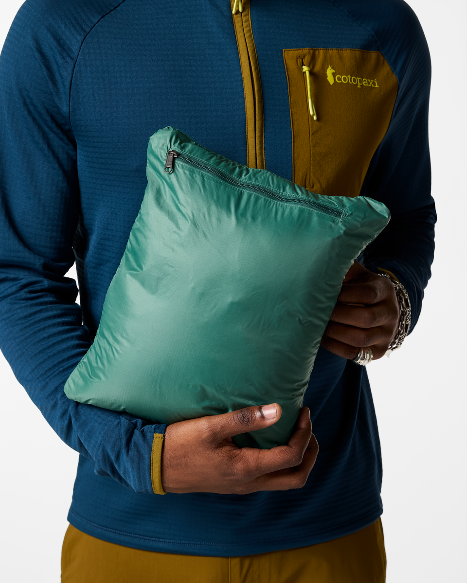 Fuego Max Down Vest - Men's — image 39