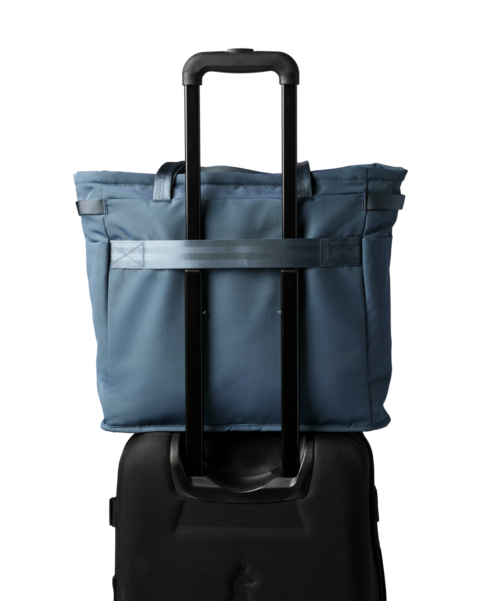 Mente 22L Tote — image 19
