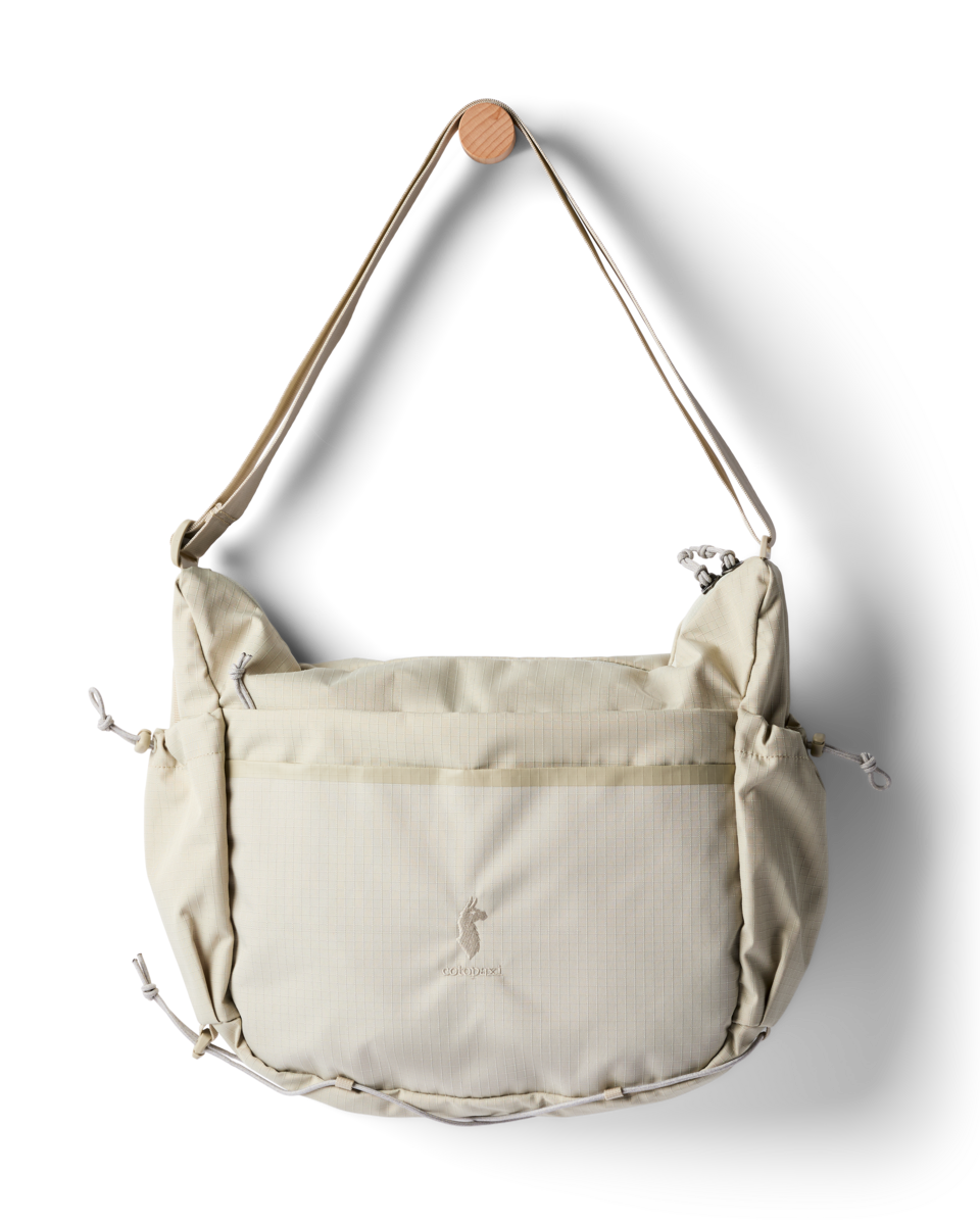 Viaje 12L Shoulder Bag — image 13