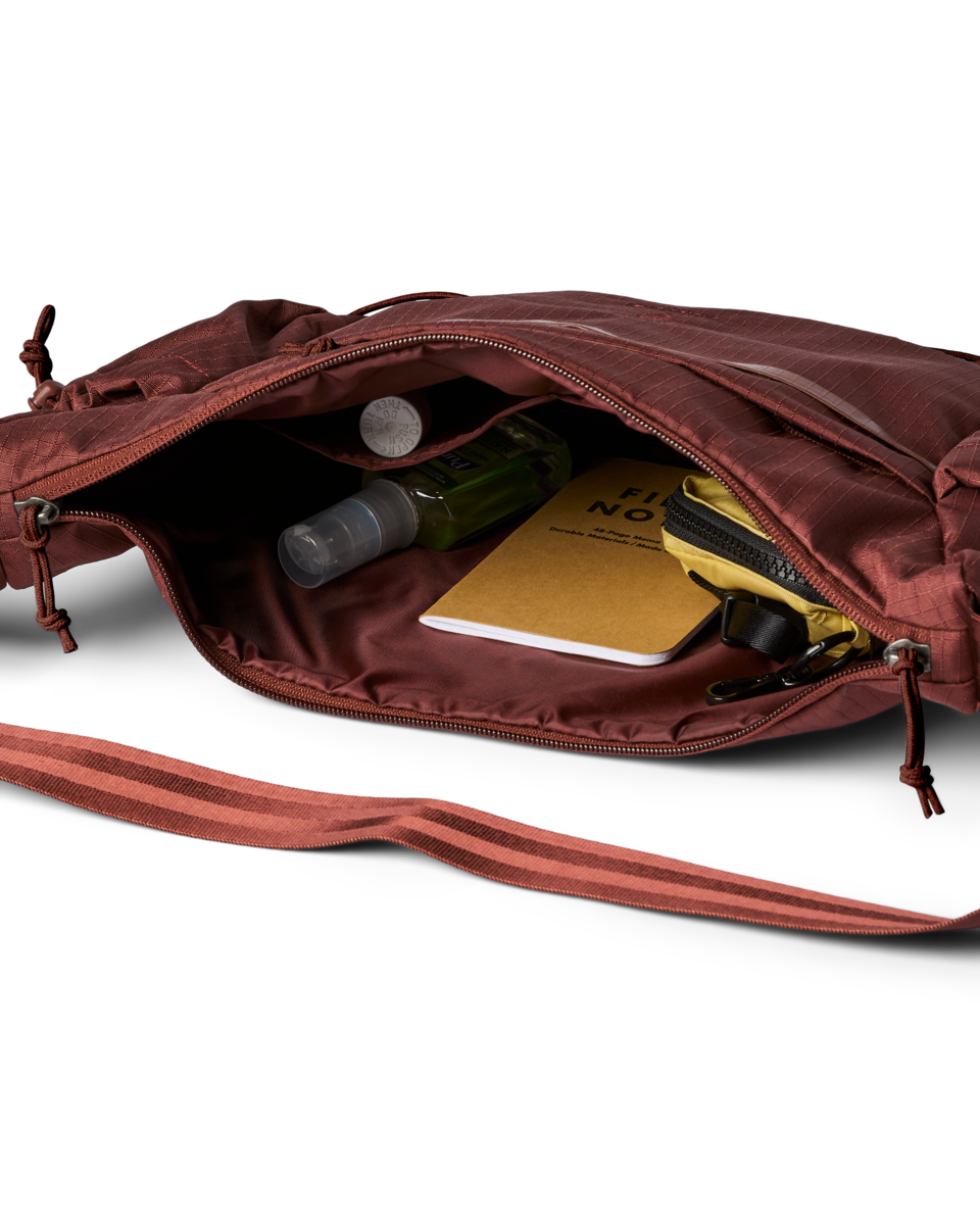 Viaje 9L Shoulder Bag — image 23