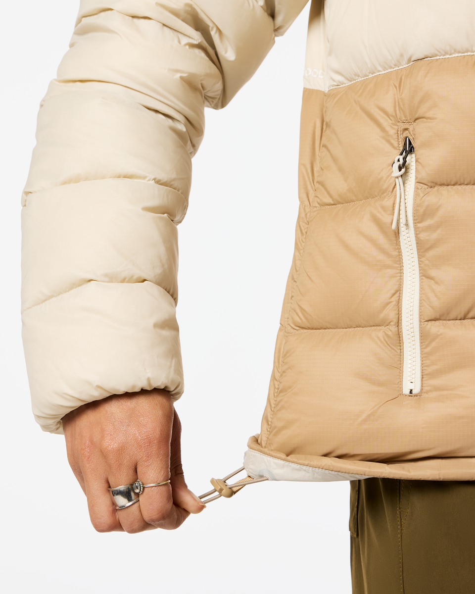 Fuego Max Down Hooded Jacket - Women's — image 13